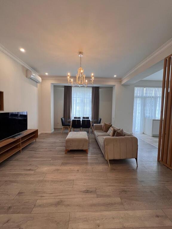 Kirayə verilir 3 otaqlı yeni tikili, 100 m², Elmlər Akademiyası m.-1