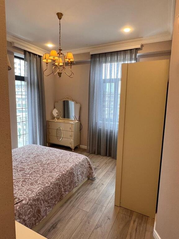 Kirayə verilir 3 otaqlı yeni tikili, 100 m², Elmlər Akademiyası m.-3