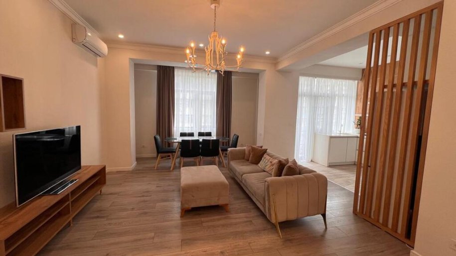 Kirayə verilir 3 otaqlı yeni tikili, 100 m², Elmlər Akademiyası m.-6