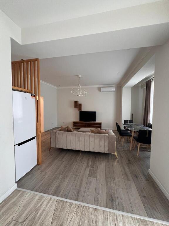 Kirayə verilir 3 otaqlı yeni tikili, 100 m², Elmlər Akademiyası m.-11