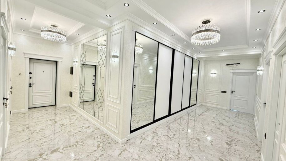 Satılır 3 otaqlı yeni tikili, 136 m², Xalqlar dostluğu m.-8