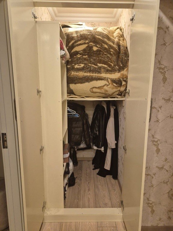 Satılır 3 otaqlı köhnə tikili, 70 m², Avtovağzal m.-3