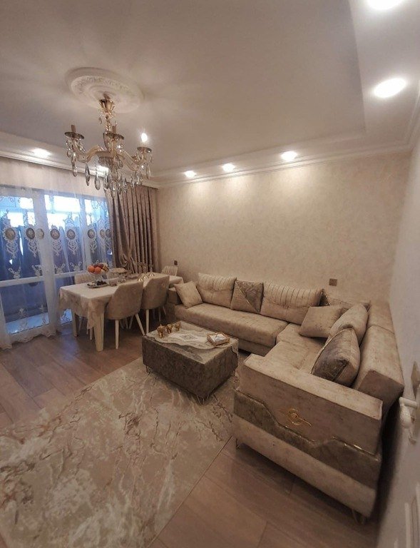 Satılır 3 otaqlı köhnə tikili, 70 m², Avtovağzal m.-5