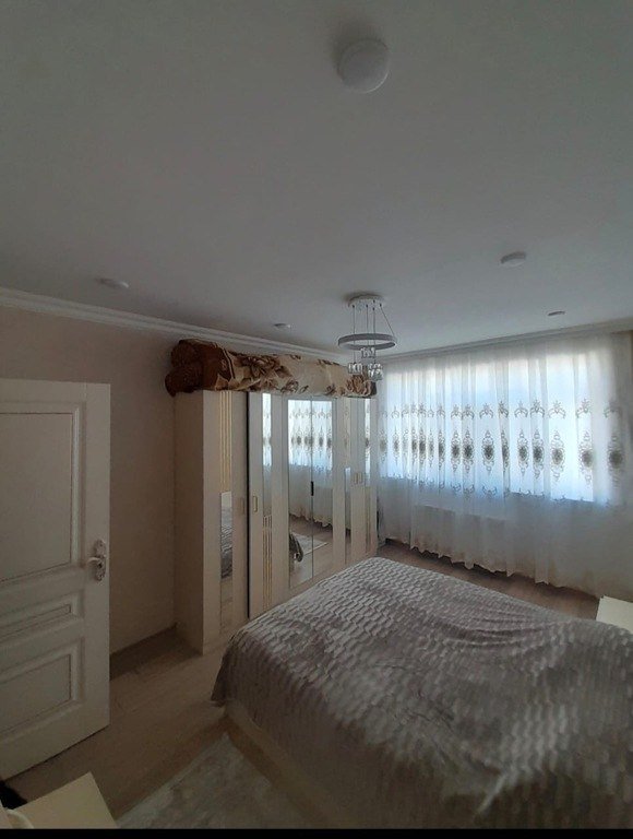 Satılır 3 otaqlı köhnə tikili, 70 m², Avtovağzal m.-7