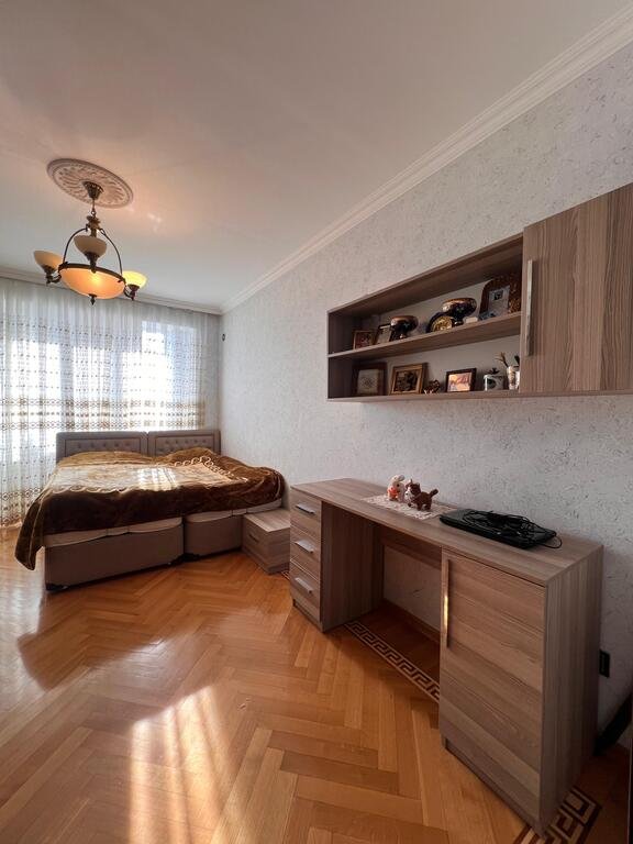 Satılır 3 otaqlı yeni tikili, 136 m², Həzi Aslanov m.-8