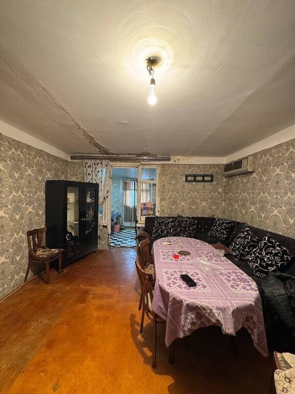 Satılır 1 otaqlı köhnə tikili, 35 m², 20 Yanvar m.-3