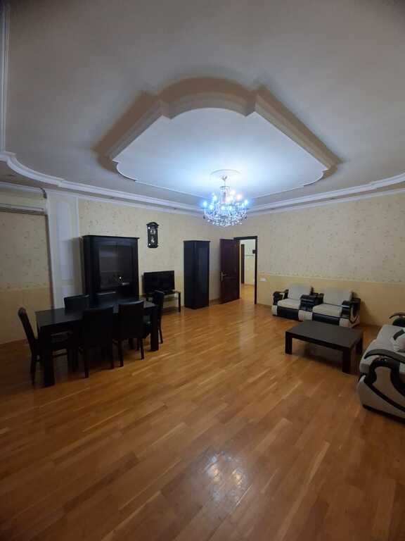 Kirayə verilir 3 otaqlı yeni tikili, 138 m², Gənclik m.-3