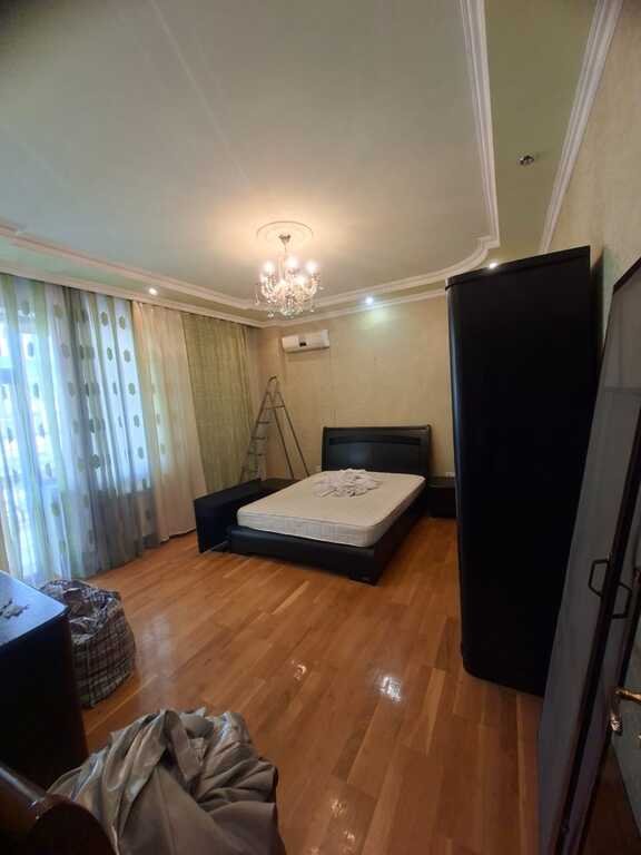 Kirayə verilir 3 otaqlı yeni tikili, 138 m², Gənclik m.-8
