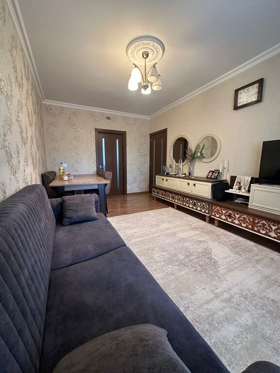 Satılır 3 otaqlı köhnə tikili, 90 m², Binəqədi-2