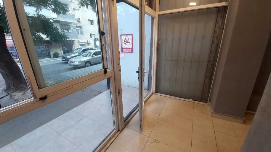 20 kv.m. obyekt icarəyə verilir, Elmlər Akademiyası m.-3