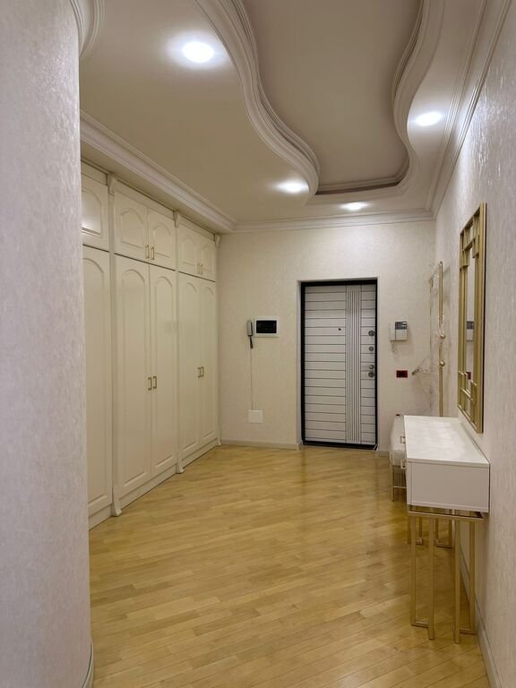 Satılır 2 otaqlı yeni tikili, 100 m², Nizami m.-17