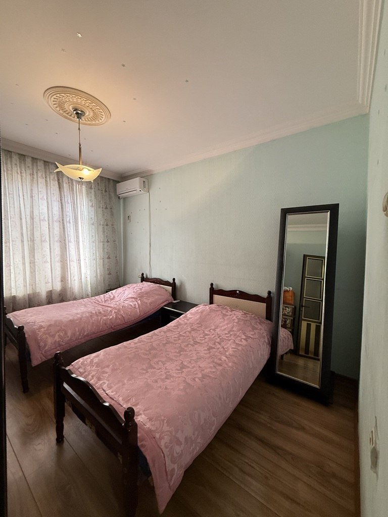 Satılır 5 otaqlı köhnə tikili, 112 m², Əhmədli m.-9