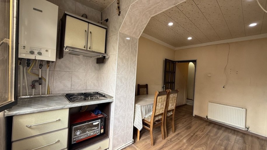 Satılır 5 otaqlı köhnə tikili, 112 m², Əhmədli m.-13