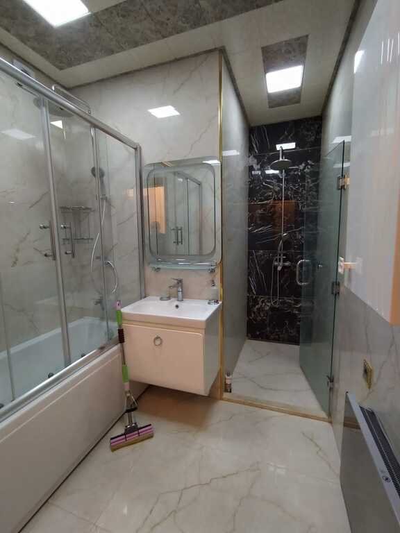 Kirayə verilir 3 otaqlı yeni tikili, 130 m², 8-ci mikrorayon-15