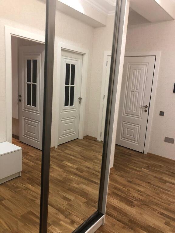 Satılır 3 otaqlı yeni tikili, 130 m², Azadlıq Prospekti m.-5