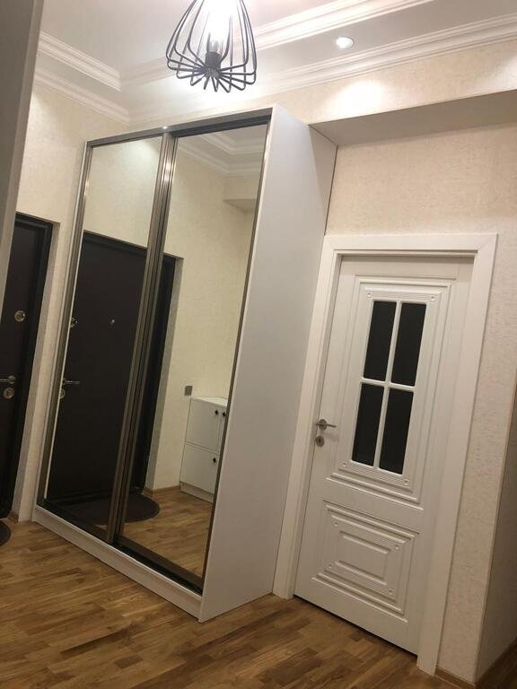 Satılır 3 otaqlı yeni tikili, 130 m², Azadlıq Prospekti m.-10