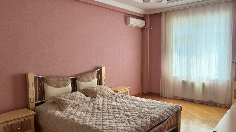 Kirayə verilir 3 otaqlı yeni tikili, 130 m², Sahil m.-7