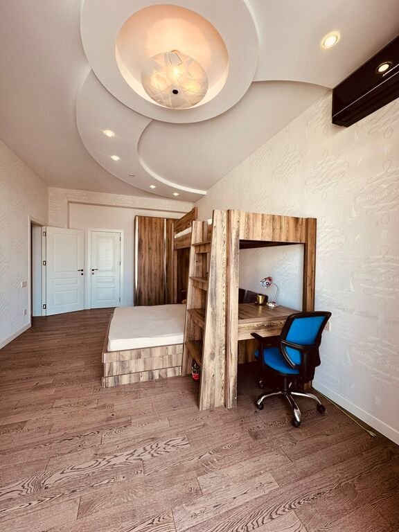Satılır 5 otaqlı yeni tikili, 210 m², 28 May m.-17