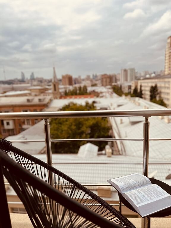 Satılır 5 otaqlı yeni tikili, 210 m², 28 May m.-18