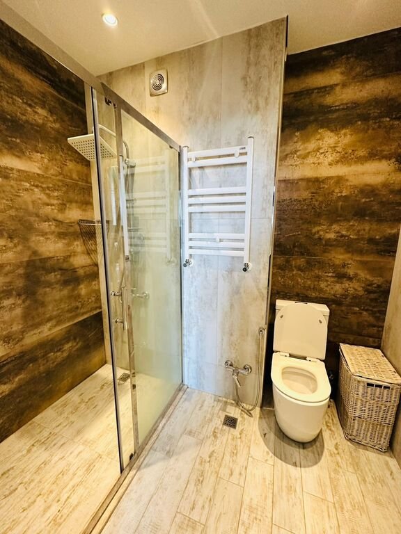 Satılır 5 otaqlı yeni tikili, 210 m², 28 May m.-19