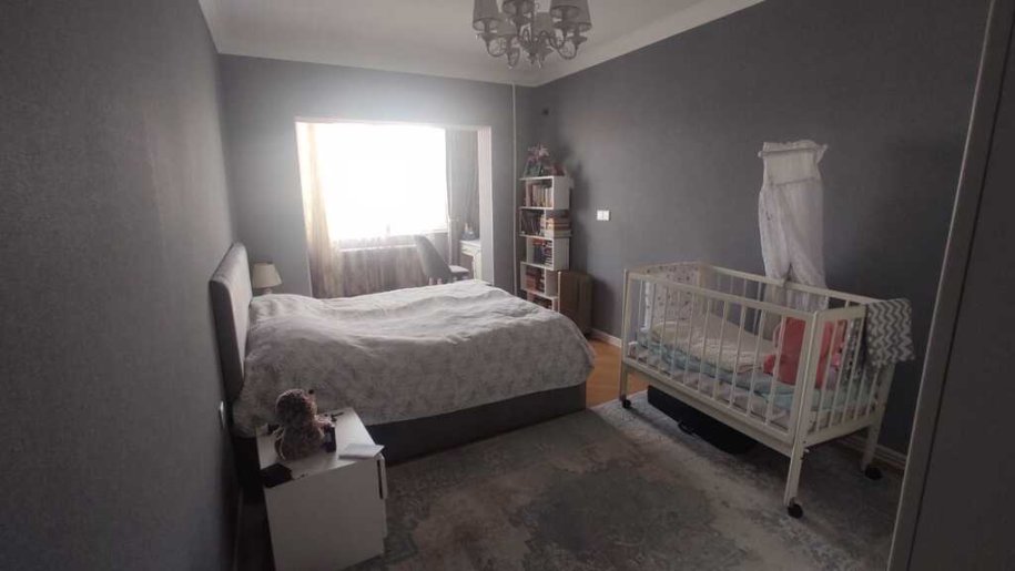 Satılır 5 otaqlı köhnə tikili, 120 m², 20 Yanvar m.-3