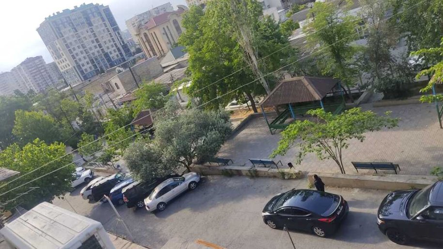 Satılır 5 otaqlı köhnə tikili, 120 m², 20 Yanvar m.-6