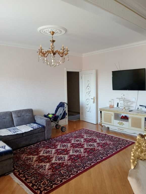 Satılır 5 otaqlı köhnə tikili, 120 m², 20 Yanvar m.-9