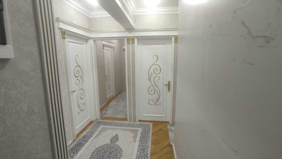 Satılır 5 otaqlı köhnə tikili, 120 m², 20 Yanvar m.-15