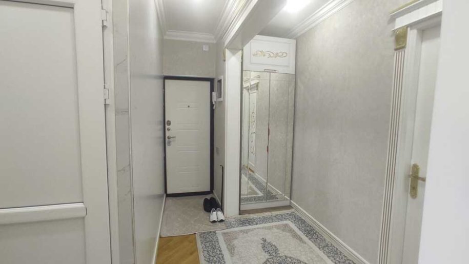 Satılır 5 otaqlı köhnə tikili, 120 m², 20 Yanvar m.-17