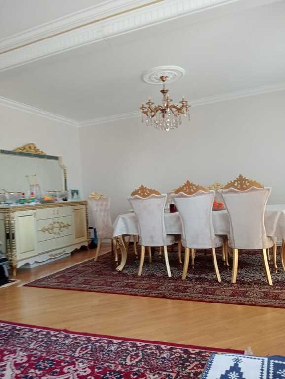 Satılır 5 otaqlı köhnə tikili, 120 m², 20 Yanvar m.-22