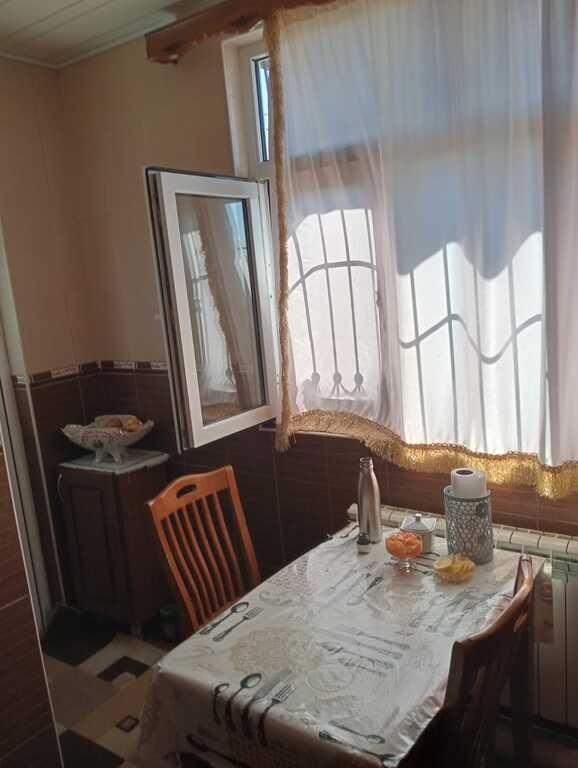 Satılır 5 otaqlı köhnə tikili, 120 m², 20 Yanvar m.-24