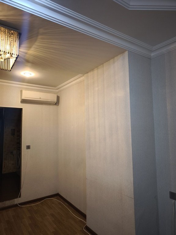 Satılır 4 otaqlı köhnə tikili, 65 m², İçərişəhər m.-12