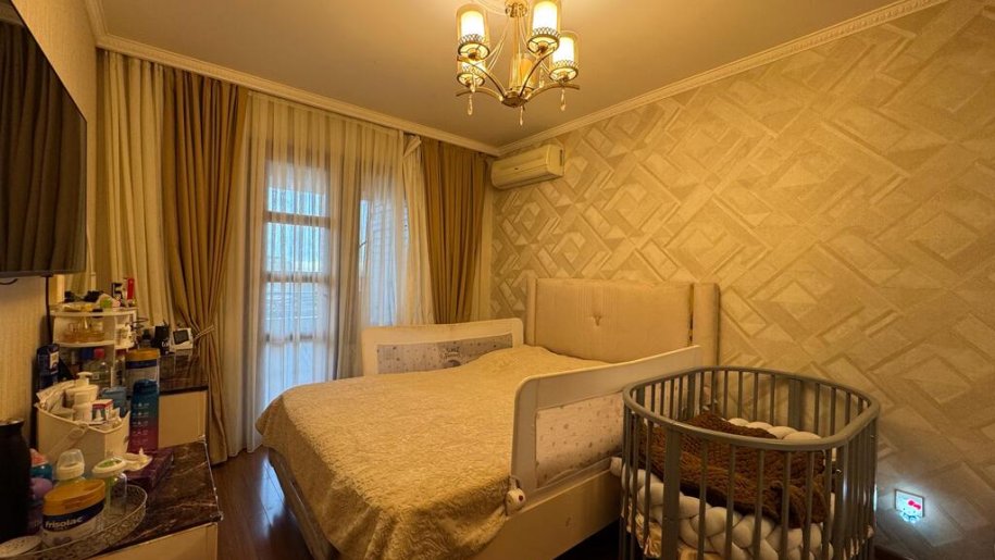 Satılır 5 otaqlı köhnə tikili, 120 m², Əhmədli m.-7