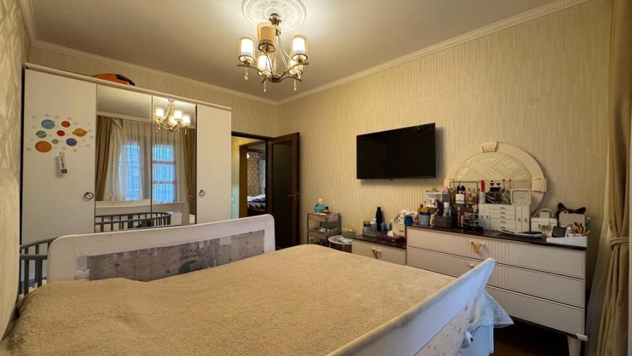 Satılır 5 otaqlı köhnə tikili, 120 m², Əhmədli m.-12
