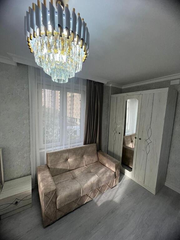 Kirayə verilir 1 otaqlı köhnə tikili, 40 m², İnşaatçılar m.-2