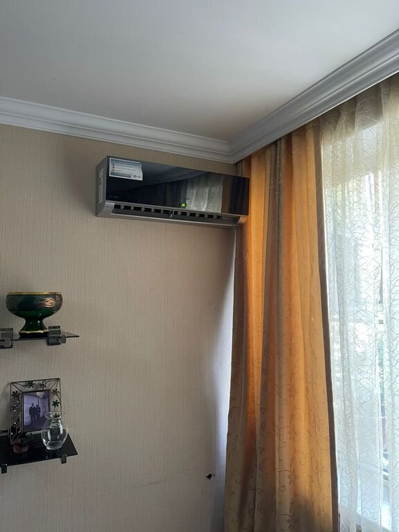 Kirayə verilir 1 otaqlı köhnə tikili, 38 m², Elmlər Akademiyası m.-8