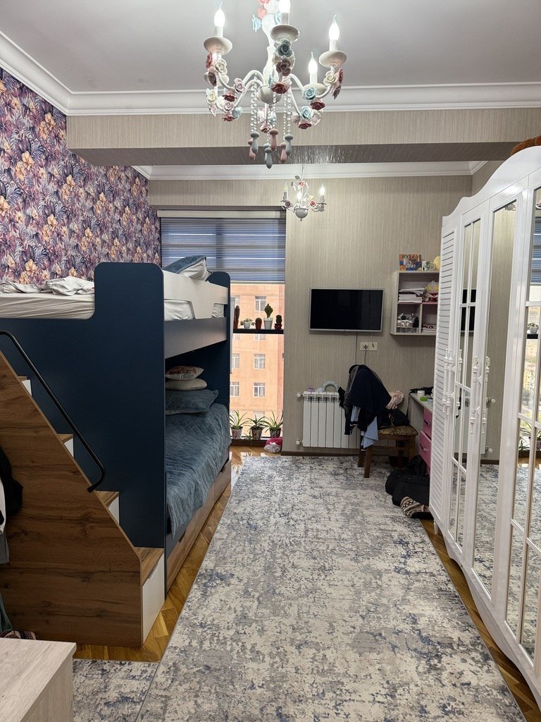 Satılır 4 otaqlı yeni tikili, 162 m², Qara Qarayev m.-10