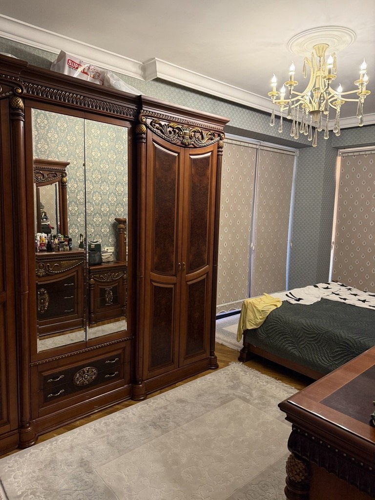 Satılır 4 otaqlı yeni tikili, 162 m², Qara Qarayev m.-11
