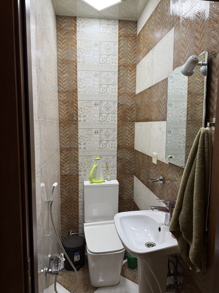 Satılır 4 otaqlı yeni tikili, 162 m², Qara Qarayev m.-15