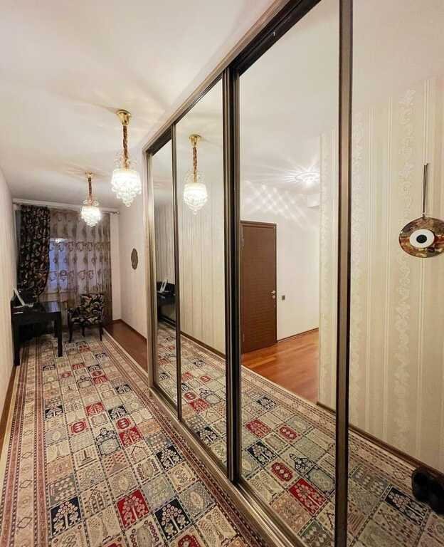 Kirayə verilir 3 otaqlı yeni tikili, 100 m², 8 noyabr-9