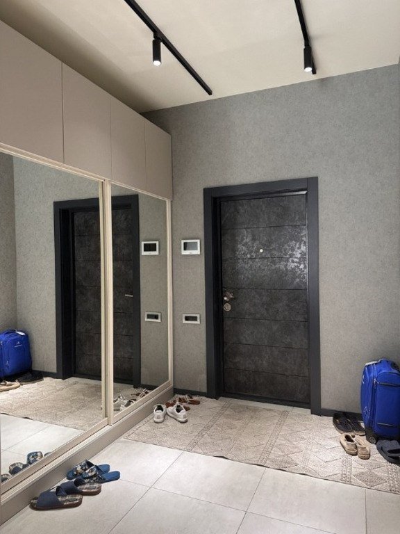 Satılır 2 otaqlı yeni tikili, 90 m², Qara Qarayev m.-9