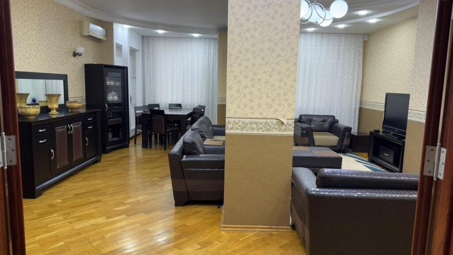 Satılır 4 otaqlı yeni tikili, 160 m², Memar Əcəmi m.-2