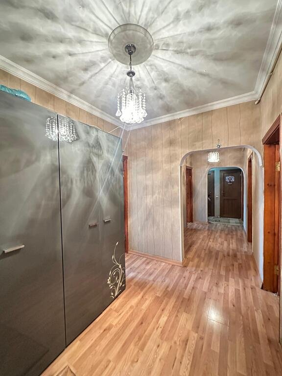 Satılır 5 otaqlı köhnə tikili, 120 m², Əhmədli m.-11