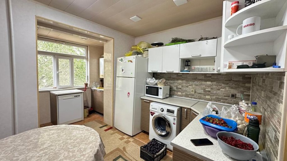Satılır 5 otaqlı köhnə tikili, 120 m², Əhmədli m.-12