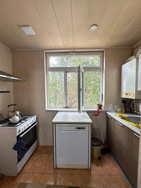 Satılır 5 otaqlı köhnə tikili, 120 m², Əhmədli m.-14