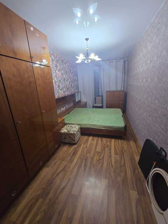 Kirayə verilir 4 otaqlı köhnə tikili, 75 m², Nəriman Nərimanov m.-12