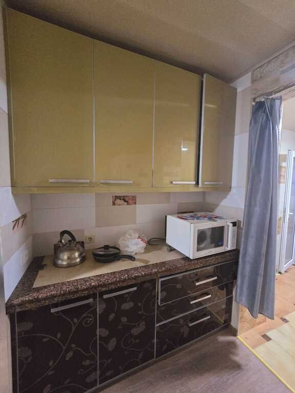 Kirayə verilir 4 otaqlı köhnə tikili, 75 m², Nəriman Nərimanov m.-21