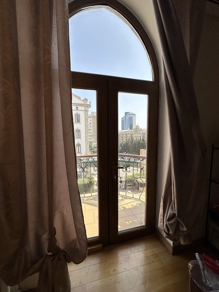 Satılır 3 otaqlı yeni tikili, 80 m², 28 May m.-1