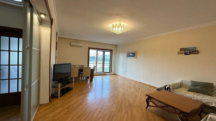 Satılır 4 otaqlı yeni tikili, 195 m², Nərimanov-3