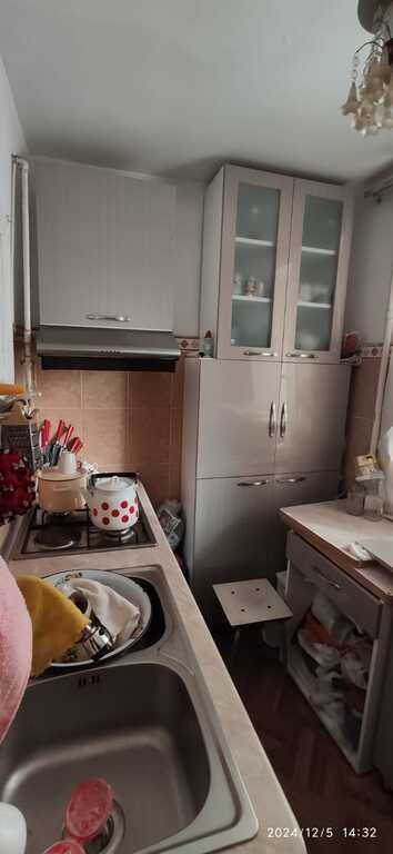 Satılır 1 otaqlı köhnə tikili, 34 m², Xalqlar dostluğu m.-3